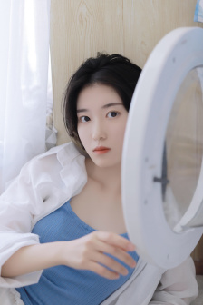 吸我一个吻